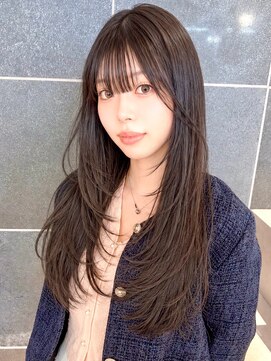 ヨリ ルトロワ 札幌大通(yori Le_trois) 前髪あり小顔つや髪顔まわり簡単スタイリングレイヤーカット
