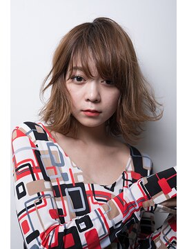 ヘアーアンドメイク ファット(Hair&Make PHAT) 外はねシースルーバングボブ20代30代