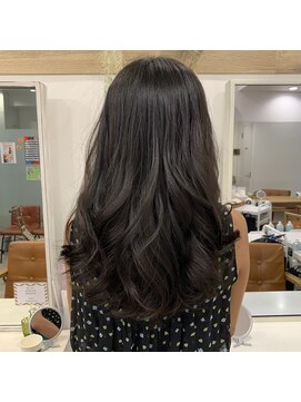 ディーカラー D-COLOR ダークグレージュ×ローレイヤーカット