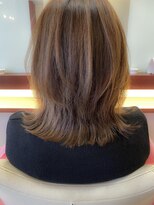 マーリャヘアー(mallia hair)&nbsp;くびれ外ハネミディアム