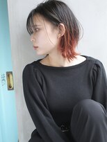 バース(BIRTH) 天神【BIRTH】ミストバング グレーベージュひし形シルエット