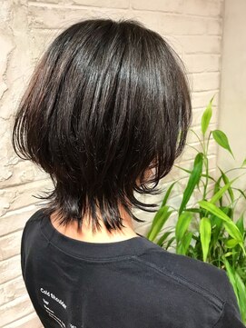 マカナ(makana) トレンド☆ネオウルフ