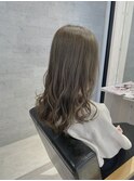 ピスタチオベージュ