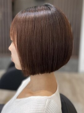 アトリエコア(Atelier Coa) ショートカットショートボブベージュカラーグレージュカラー