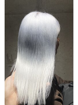 ブランシェ 西松山店 ホワイトカラー