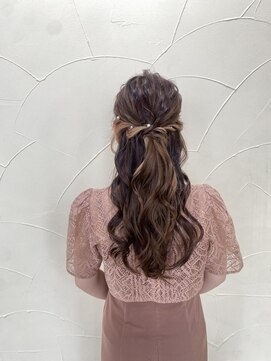 デュールウェスト(Duul West) 【Saki】ハーフアップアレンジ