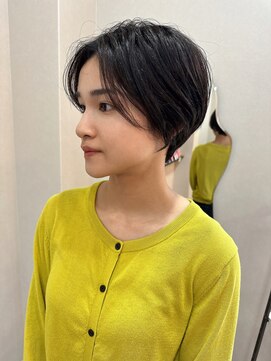 リリバイシエル(lili by CieL) 知的なくびれ大人ショートヘア