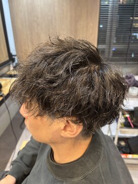 ソウス リーベ(SOURCE liebe) メンズツイストスパイラルパーマ