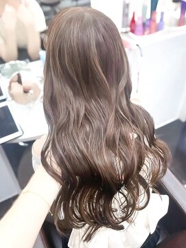 ミシェリー 新宿店(misherry) ミルクティーベージュこなれミディハイトーンブリーチなし