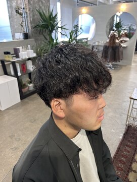 リラクオーレ 三宮 元町(LIRA CUORE) メンズパーマ