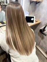 ザ ラブズ ラフズ ヘアー 本店(the loves laughs hair)