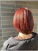 前髪あり◎赤ショートボブ×丸みショートで大人可愛い