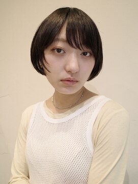 フリッカ 西荻窪店(FLYCKA) 丸みショートボブ×顔周りレイヤー