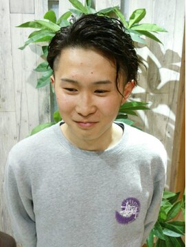 カシェット(Cachette) ツーブロック×パーマ