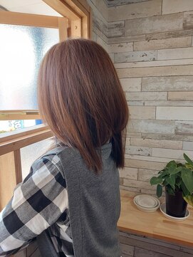 サロンジベレーザ(Salao de beleza) ミドルレイヤー