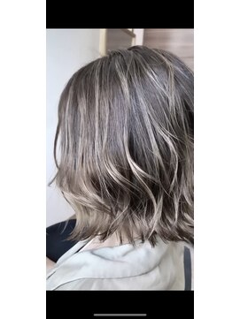 プーロ(puro) バレイヤージュ