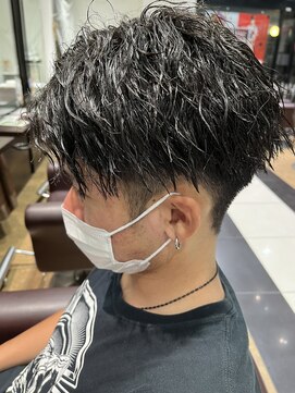 ゼスト フィーノ(ZEST fino) 【ZEST立川平林 鼓】ツイストパーマで夏の簡単スタイリング!