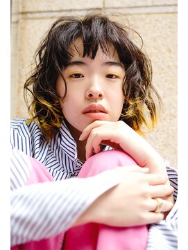 ベチカ(vetica) 10代20代30代40代50代/レモンイエローハイライト×レイヤーボブ