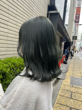 アソビ 表参道(ASOBI) オリーブカラー 20代/30代/ブリーチなし