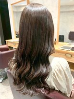 アフィナー(Afinar)&nbsp;【横浜/横浜駅】ベージュ/ウェーブロング/ガーリー