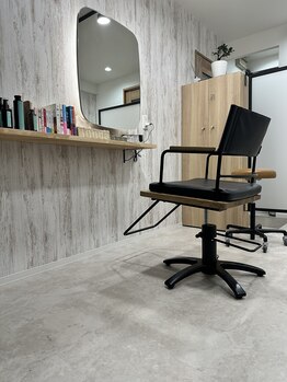 ワイト(&y～waito～)の写真/大型店は苦手…という方におススメのプライベートサロン☆周りを気にせず、ゆったりと過ごせる空間です♪