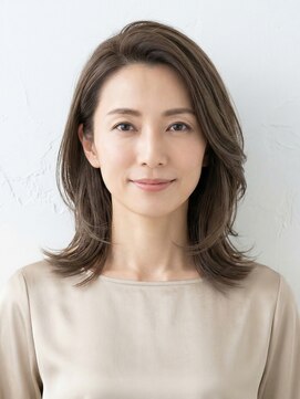 と和 巣鴨 【小顔ひし形】大人ミディアムレイヤー×グレージュ