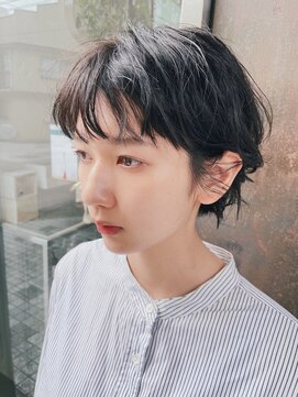 ニート(NEAT) カジュアルショート