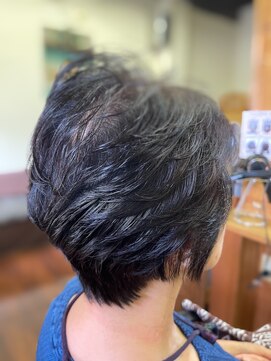 ニサブラ(Nisa Bula) ふんわりパーマ