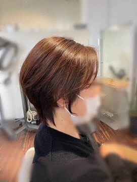 アトリエアルシュ(atelier ARCHE) 細い柔らかい髪質のボリュームショートヘア