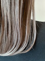 ヘアーアンドビューティ カリテス(Hair & Beauty Charites)&nbsp;ハイトーン×ベージュ