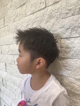 ラヴリア カミツ(LOVERIA KAMITSU) キッズカットソフトモヒカン