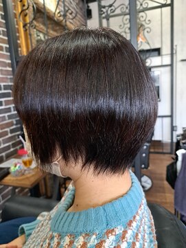 トリップ ヘアーメイク ショートボブ