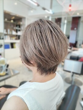 ノル(NOLL) 【NOLL小梛】30代～50代大人可愛いショートヘア