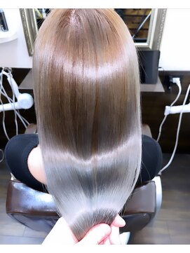 グラス 春吉1号店(glass) ミネコラ水素トリートメントPremiamEX【Premiam】