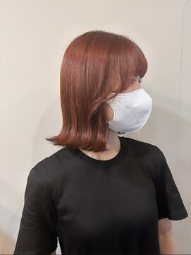 ノエル(NOEL) 赤み系オレンジ × ブラントミディ