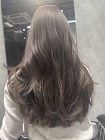 シティ(CITY) オリーブベージュカラー×ロングレイヤーカット【CHICA】