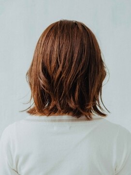 チャチャブラン(cha-cha Blanc) 外はねミディアム