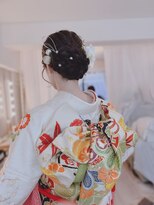 イノチカ(INOCHIKA) シニヨン