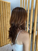 エナス(e'nas) ロングハイレイヤー