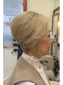 ミングル(MINGLE) 50代60代ホワイトべージュブリーチオン脱白髪染め