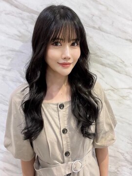 ロンド フィーユ(Lond fille) 暗神、黒髪ヘアカタログ担当平川友理