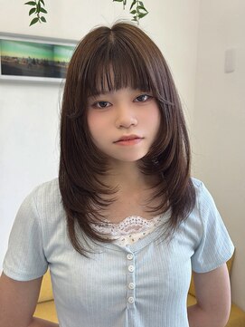 サザ 坐 ヘアークラブ レイヤーカット・オリーブベージュ