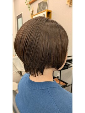 アルトス 浦和(ARTS) 小顔ショートボブ