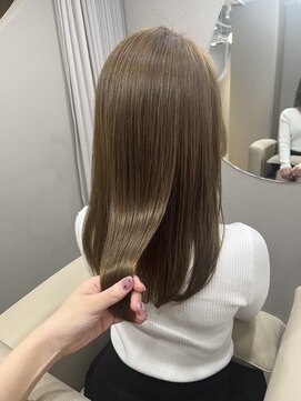 ルッカ(Lucca) オリーブベージュカラー/headspa/treatment