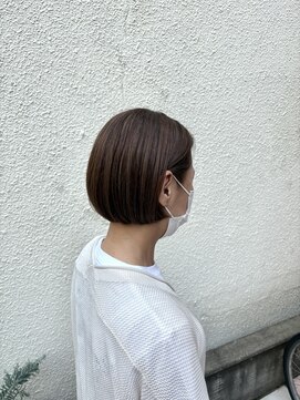 フラット(flat) 【白髪ぼかし】オリーブベージュ