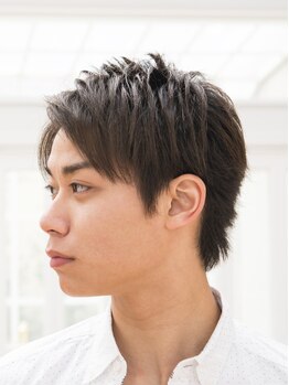 ラヴィ (Hair Salon Ravi)の写真/気さくなオーナースタイリストがマンツーマンで対応します☆マンガ充実＆眉カット無料もうれしい◎