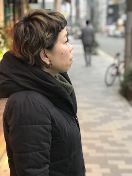 ピークスヘア(peaks hair) クラッシュショートパーマ