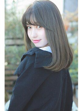 ラフィス ヘアー ルーム 難波本店(La fith hair room) 【La fith】グレイアッシュ×ストレート