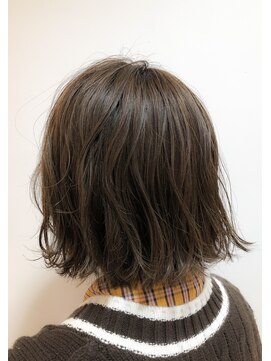 リベラ(LIBERA) 《TARO》お手入れ簡単!!フレンチボブ ことりベージュ