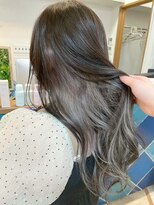 ロア 福岡天神本店(LORE)&nbsp;インナーカラー×シルバーグレー×ダブルカラー